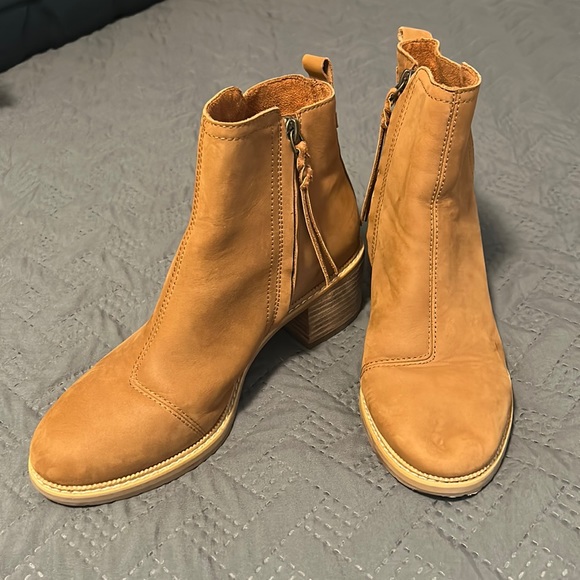Toms Shoes - TOMS Suede Block Heel Booties